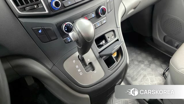 Hyundai The New Grand Starex id 3966610 из Кореи 19