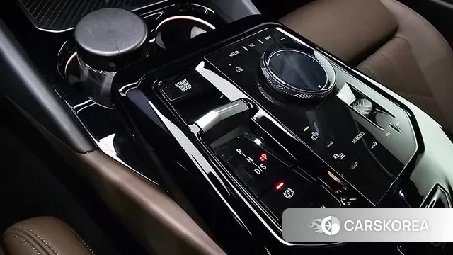 BMW 5 Series (G60) id 3517472 из Кореи 19