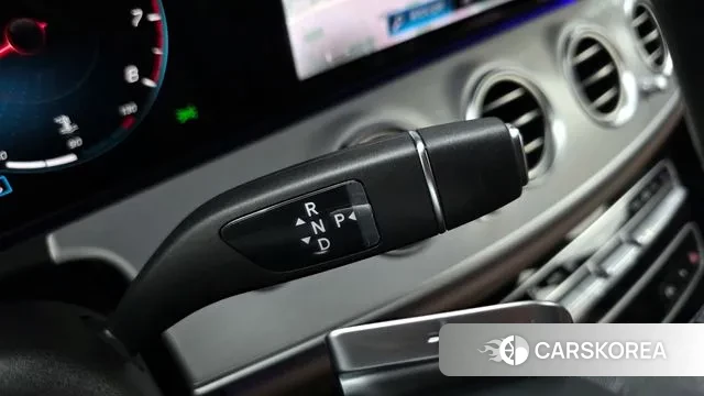 Mercedes-Benz E-Class W213 id 3655518 из Кореи 19