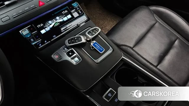 Hyundai The New Grandeur IG id 3017347 из Кореи 19