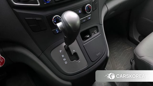 Hyundai The New Grand Starex id 4269157 из Кореи 19