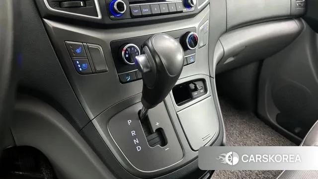 Hyundai The New Grand Starex id 3459484 из Кореи 19