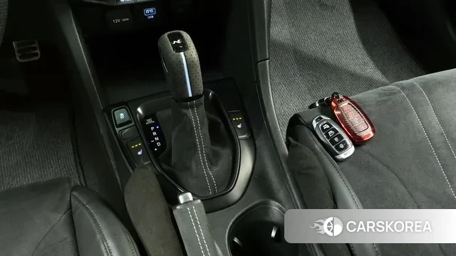 Hyundai Veloster (JS) id 3247944 из Кореи 19