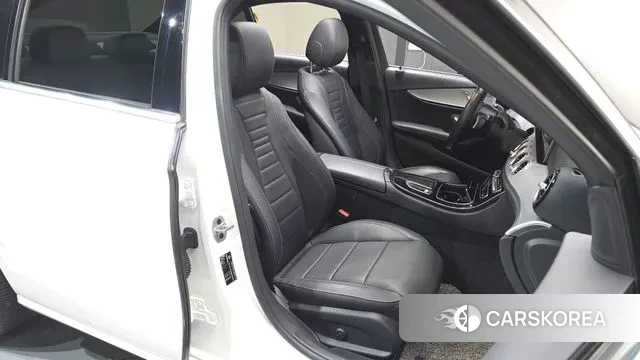 Mercedes-Benz E-Class W213 id 3395831 из Кореи 19