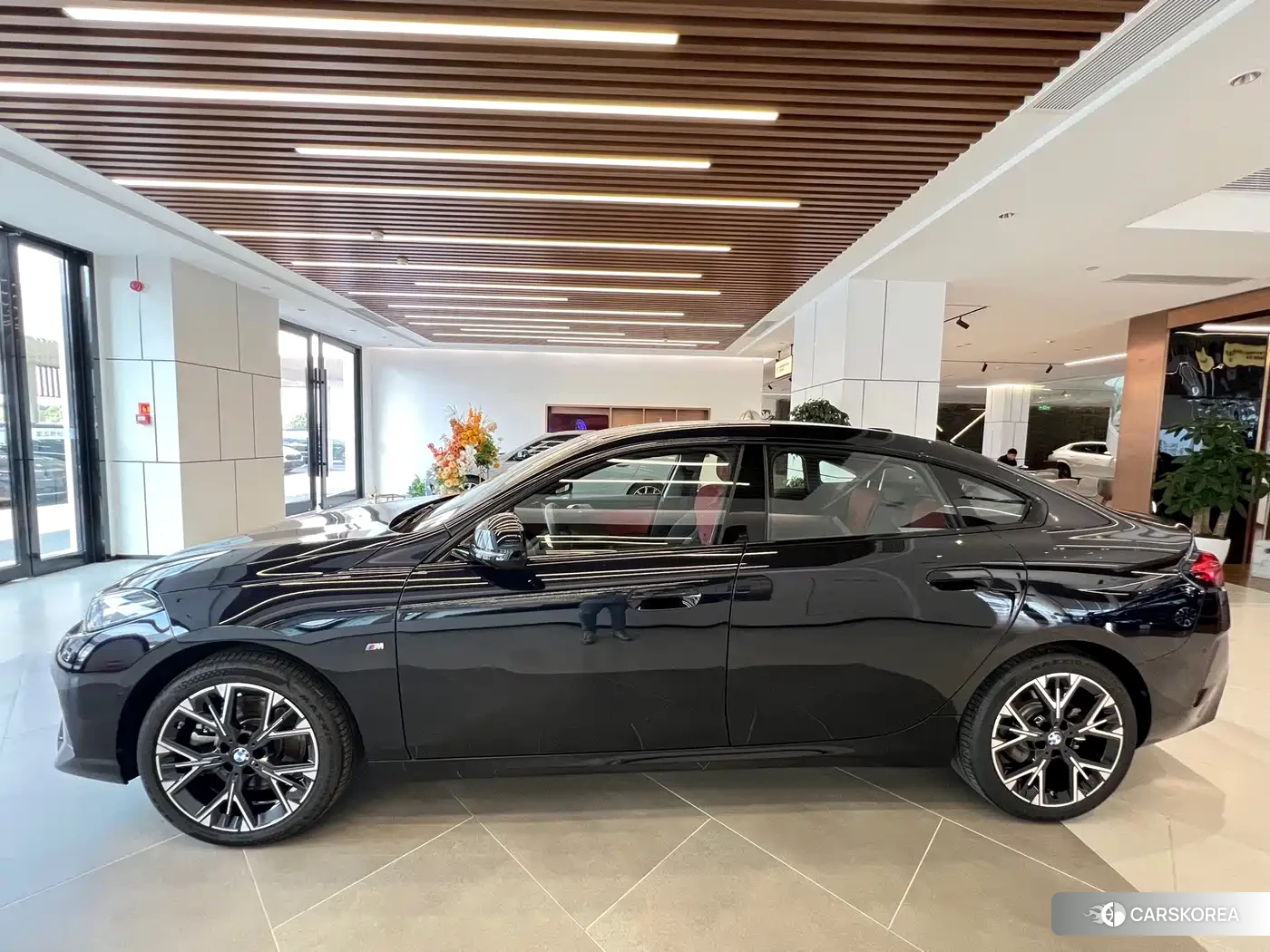 BMW 2 series id 4680573 из Китая 12