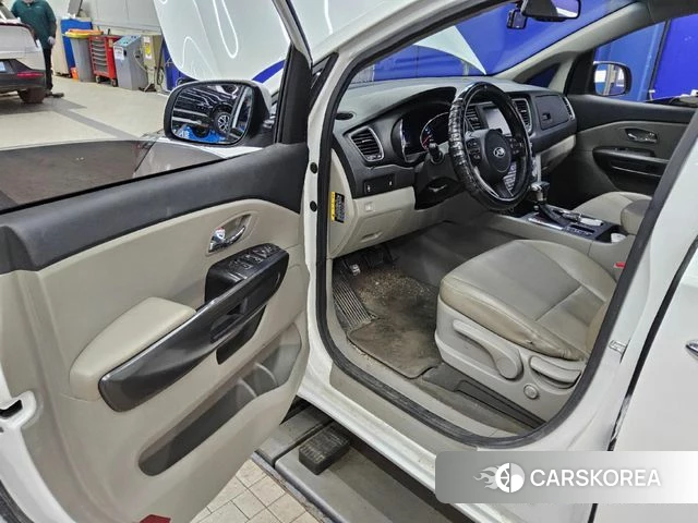 Kia The New Carnival id 4356744 из Кореи 19