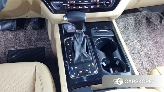 Kia All New Carnival id 3096284 из Кореи 19