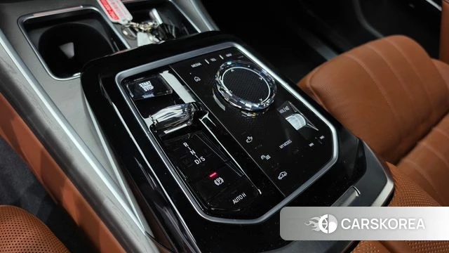 BMW 7 Series (G70) id 4715714 из Кореи 36
