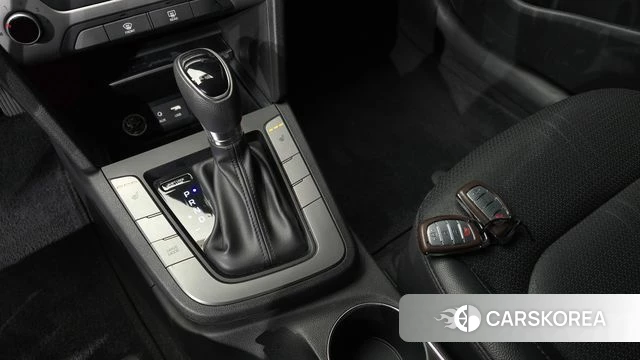 Hyundai Avante AD id 3845590 из Кореи 19