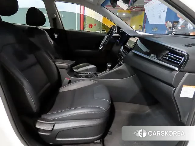 Kia The New Niro id 3098176 из Кореи 19