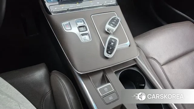 Hyundai The New Grandeur IG id 3597935 из Кореи 19