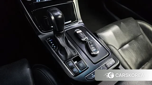 Hyundai Grandeur IG Hybrid id 3351369 из Кореи 19