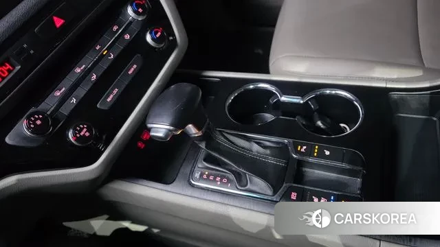 Kia The New Carnival id 3779082 из Кореи 19