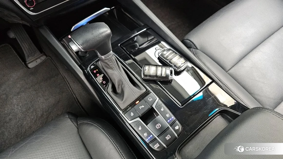 Kia Come New K7 id 1767488 из Кореи 19