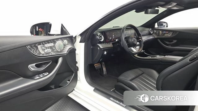 Mercedes-Benz E-Class W213 id 4758620 из Кореи 31