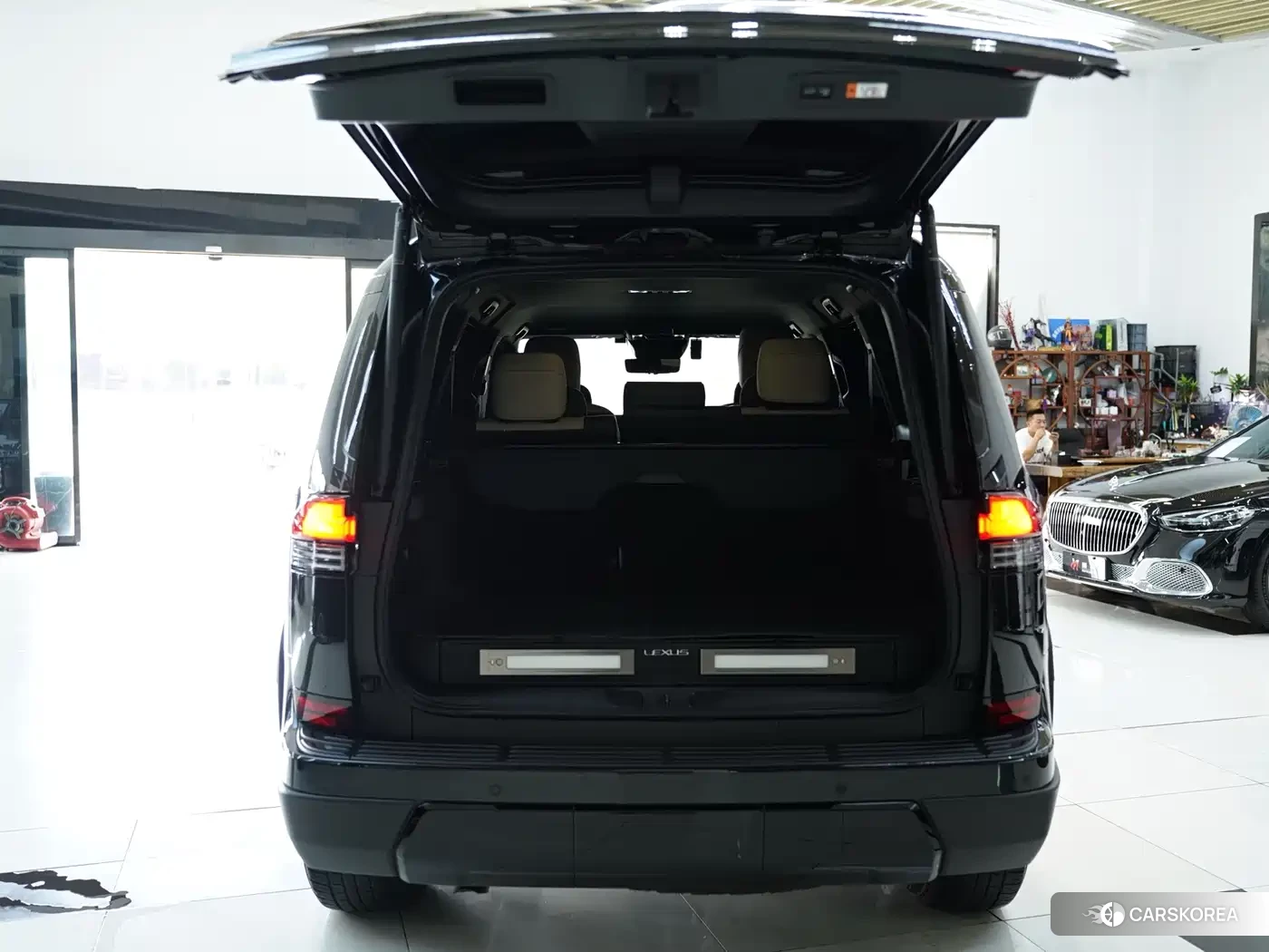 Lexus GX id 4679689 из Китая 21
