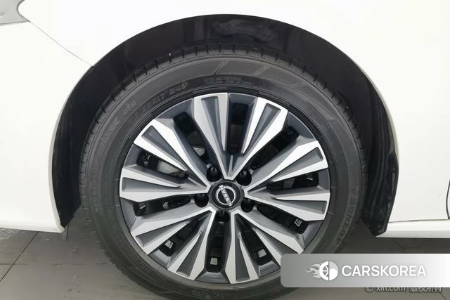 Nissan Teana id 4336277 из Китая 23