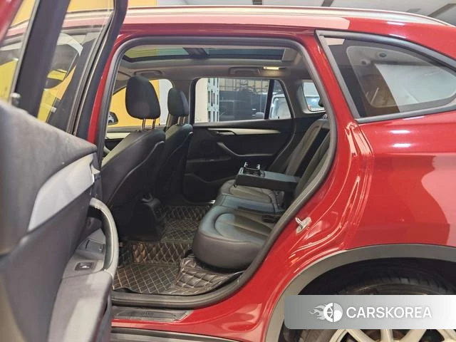 BMW X1 id 4227858 из Китая 35