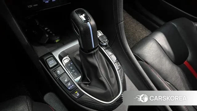 Hyundai Veloster (JS) id 3484846 из Кореи 19