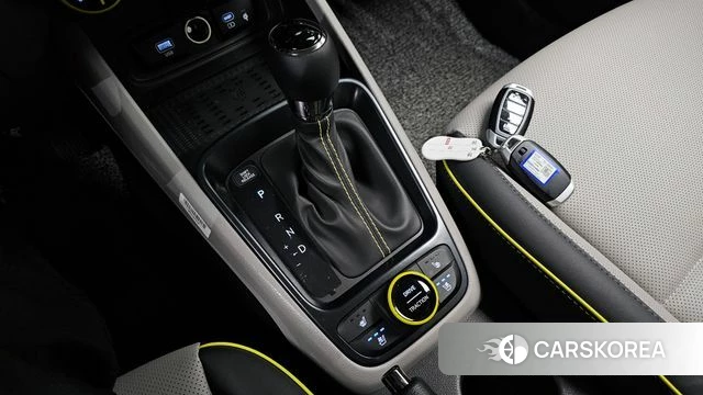 Hyundai Venue id 4342934 из Кореи 29