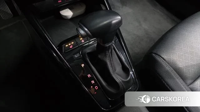 Kia Stonic id 3714169 из Кореи 19