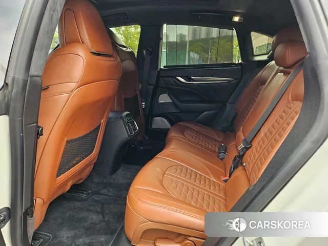 Maserati Levante id 4356788 из Кореи 19