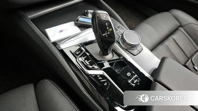 BMW 5 Series (G30) id 4443112 из Кореи 19