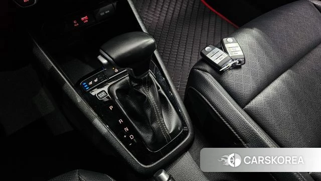 Kia Stonic id 4338971 из Кореи 29