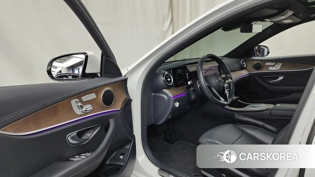 Mercedes-Benz E-Class W213 id 4458058 из Кореи 30