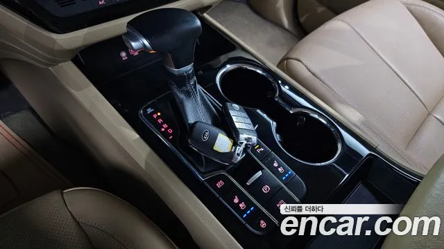 Kia The New Carnival id 2690689 из Кореи 19