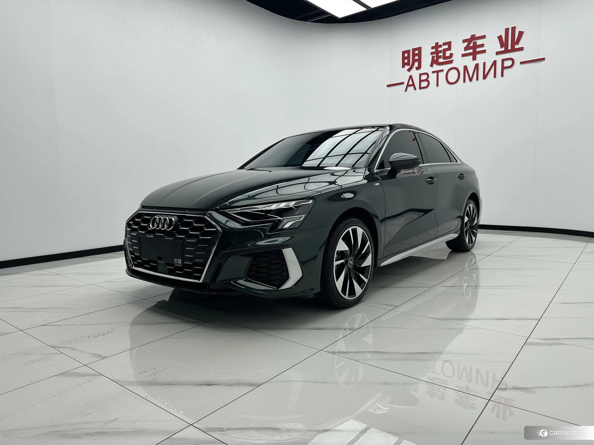 Audi A3 id 4485385 из Китая 16