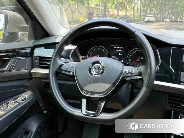 Volkswagen Passat id 4218194 из Китая 20