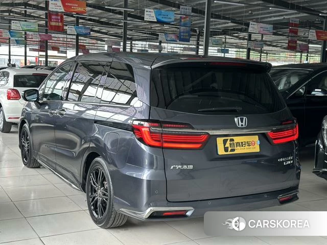 Honda Odyssey id 4261438 из Китая 17