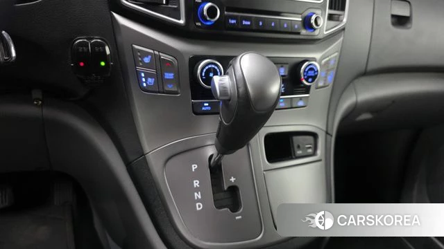Hyundai The New Grand Starex id 4482605 из Кореи 32