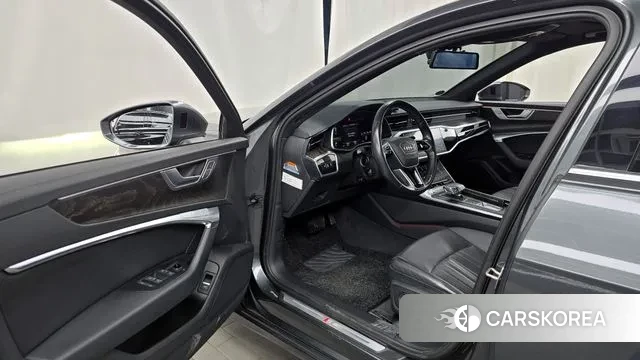 Audi A6 (C8) id 3551923 из Кореи 19