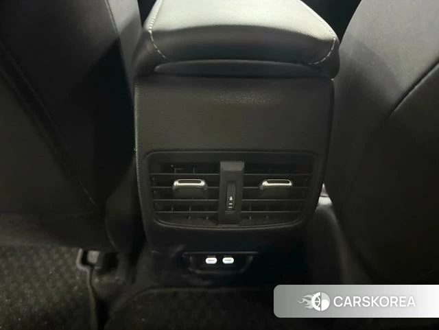 Toyota Corolla id 4263662 из Китая 18