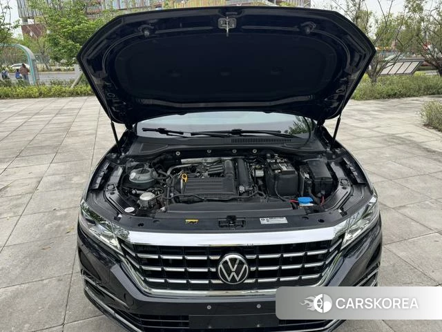 Volkswagen Passat id 4274185 из Китая 16