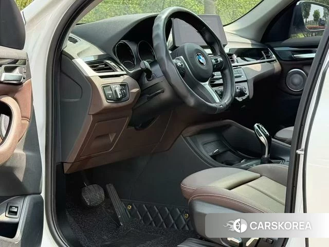 BMW X1 id 4264686 из Китая 9