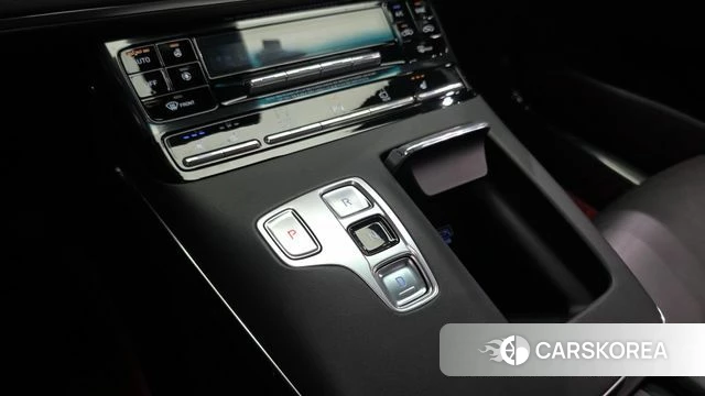 Hyundai The New Grandeur IG id 4457390 из Кореи 30
