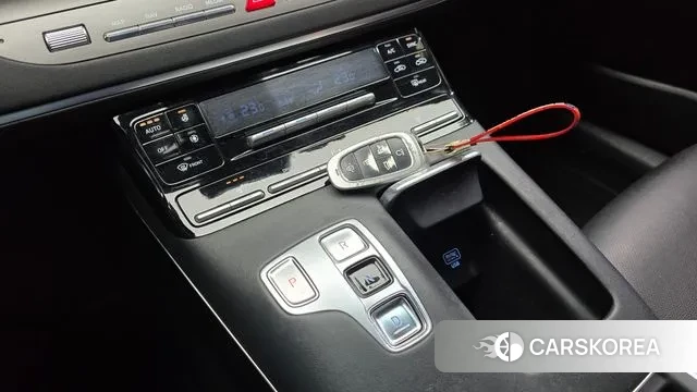 Hyundai The New Grandeur IG id 3620812 из Кореи 19