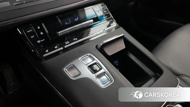 Hyundai The New Grandeur IG Hybrid id 3842670 из Кореи 19
