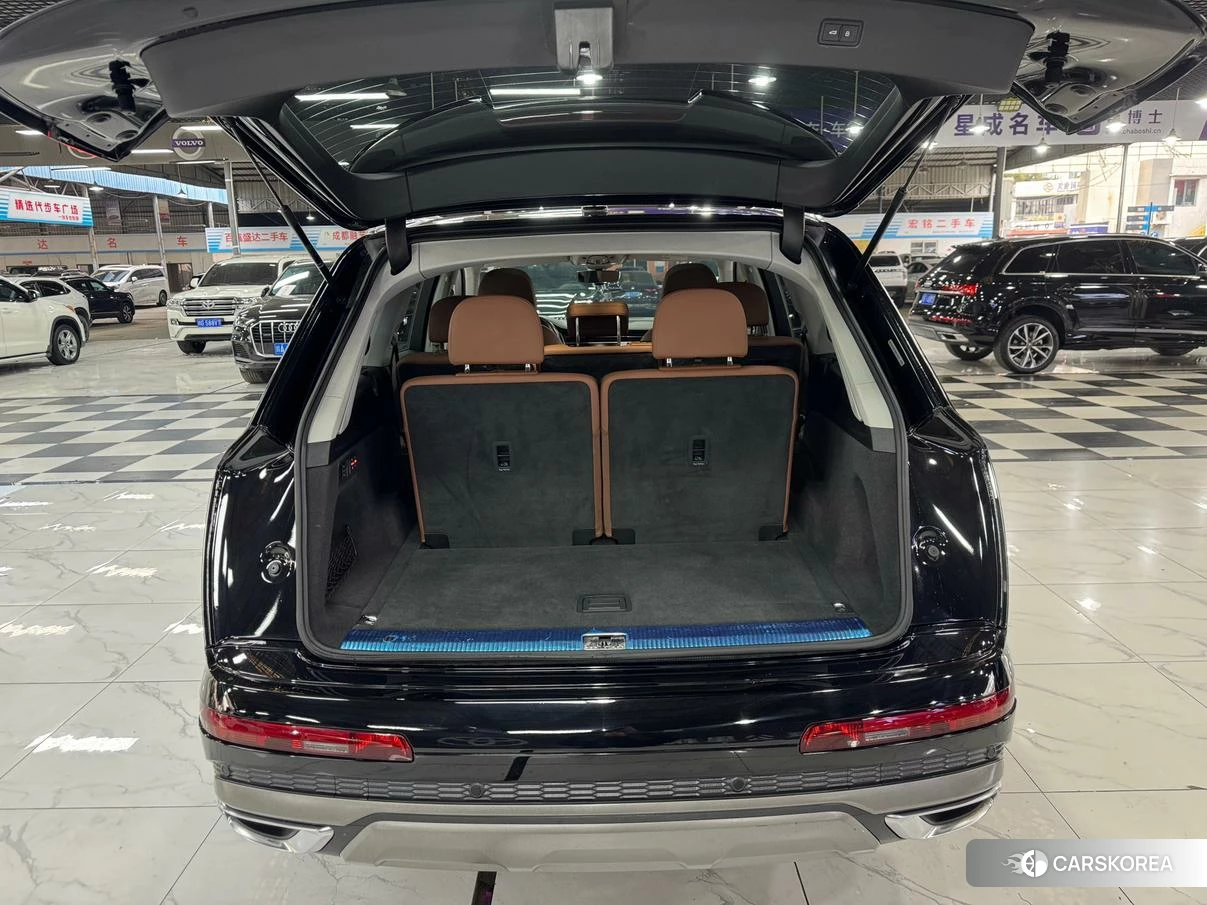 Audi Q7 id 4473330 из Китая 22