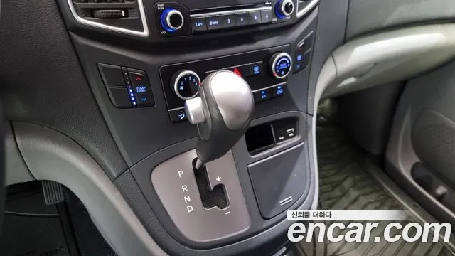 Hyundai The New Grand Starex id 2876641 из Кореи 19