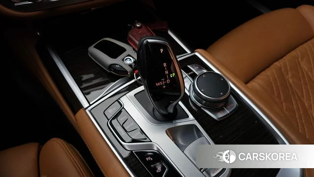 BMW 7 Series (G11) id 4506931 из Кореи 32