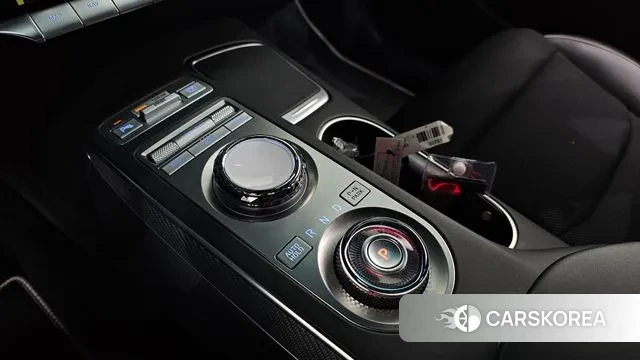 Genesis GV70 id 3341789 из Кореи 19