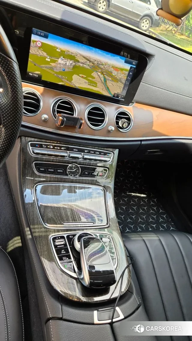 Mercedes-Benz E-Class W213 id 3265223 из Кореи 13