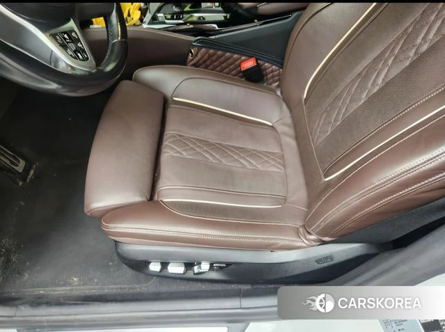 BMW 5 Series (G30) id 4443065 из Кореи 9