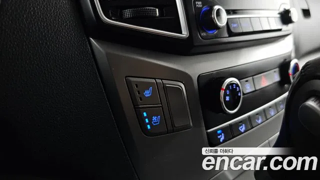 Hyundai The New Grand Starex id 2680467 из Кореи 19