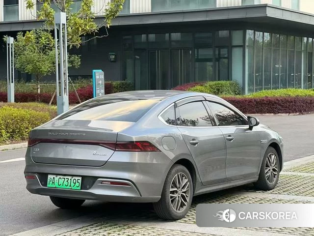 BYD Qin PLUS EV id 4239330 из Китая 9