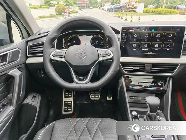 Volkswagen Tiguan L id 4263971 из Китая 22